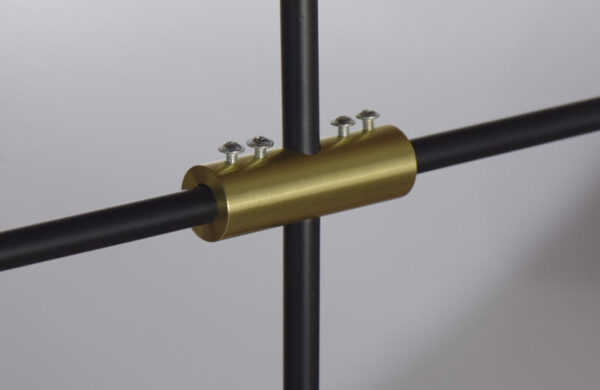 COLGANTE LINEA METAL 3 E27 NEG-DOR 550X1230